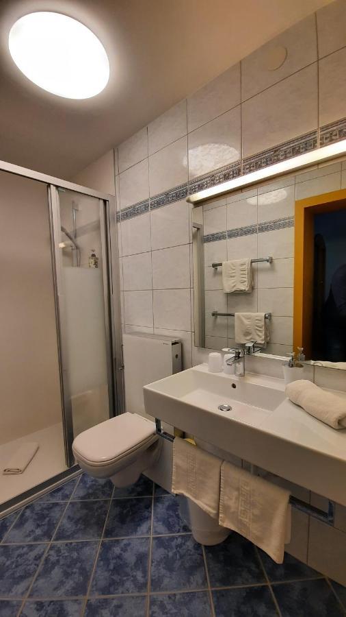 Gaestehaus Almrausch, Ferienanlage Mit Pool Nassereith Dış mekan fotoğraf