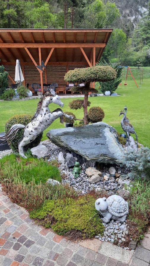 Gaestehaus Almrausch, Ferienanlage Mit Pool Nassereith Dış mekan fotoğraf