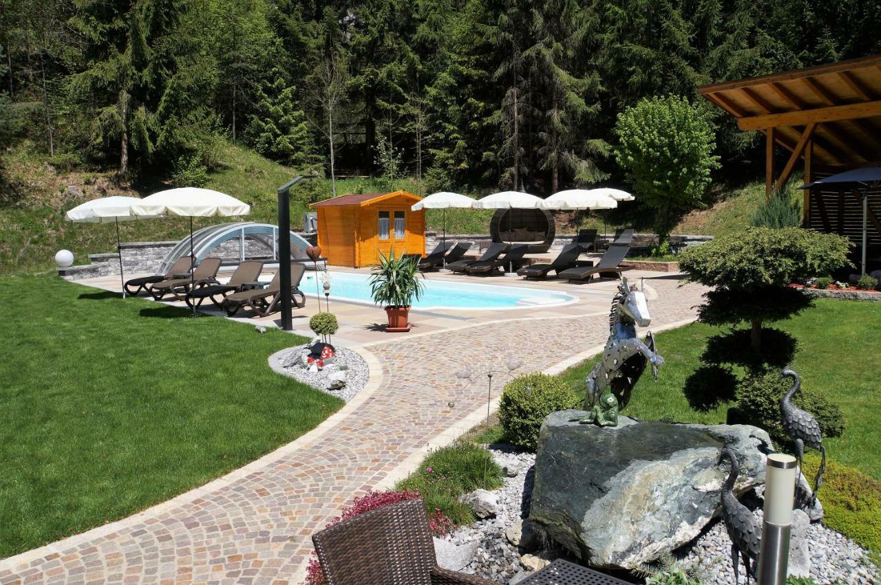 Gaestehaus Almrausch, Ferienanlage Mit Pool Nassereith Dış mekan fotoğraf
